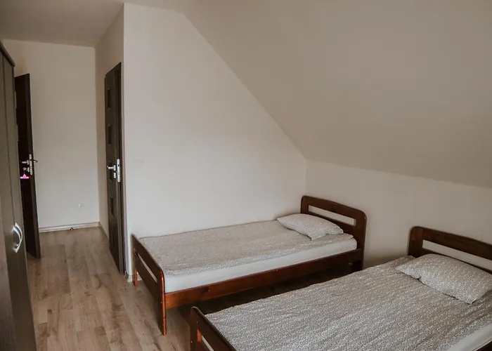 Pod Grusza בית הארחה 3*