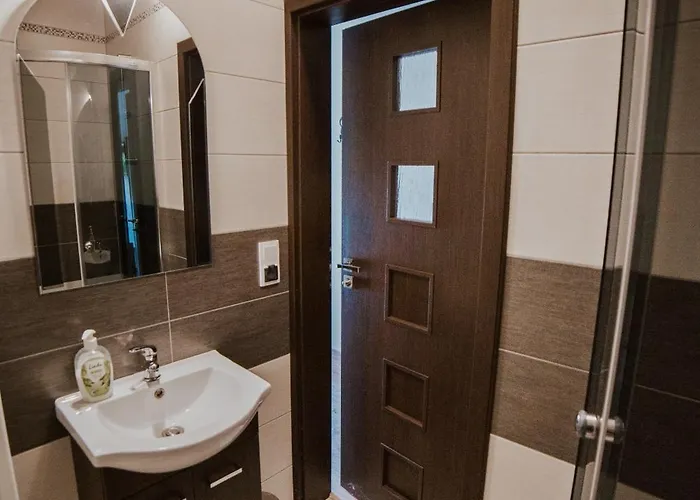 Pod Grusza Polom Maly