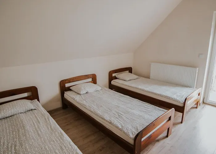 Pod Grusza בית הארחה Polom Maly